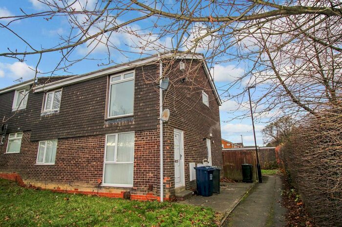 2 Bedroom Flat To Rent In Tudor Walk, Newcastle Upon Tyne NE3