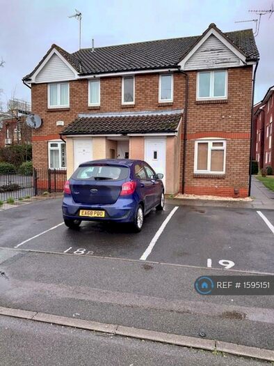 1 Bedroom Maisonette To Rent In Flaxfield Court, Basingstoke, RG21