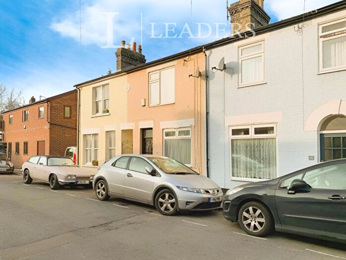 3 Bedroom Terraced House To Rent In Cavendish Road, Cambridge, CB1