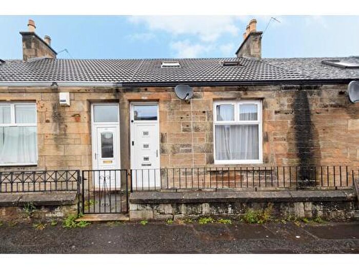 2 Bedroom Flat To Rent In John Street, Larkhall, ML9