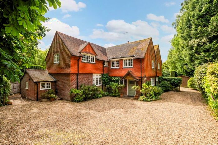 4 Bedroom Detached House To Rent In Three Gates Lane, Haslemere, GU27