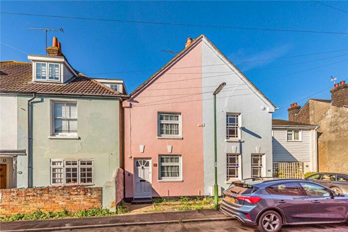 2 Bedroom Semi Detached House For Sale In Victoria Road, Chichester, West Sussex, PO19