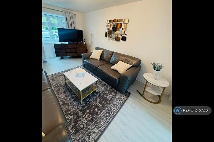 4 Bedroom Terraced House To Rent In Stretford Road, Hulme, M15