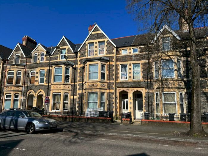 House For Sale In Neville Street, Cardiff, CF11