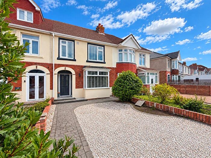 3 Bedroom Terraced House For Sale In Castle Grove, Portchester, PO16