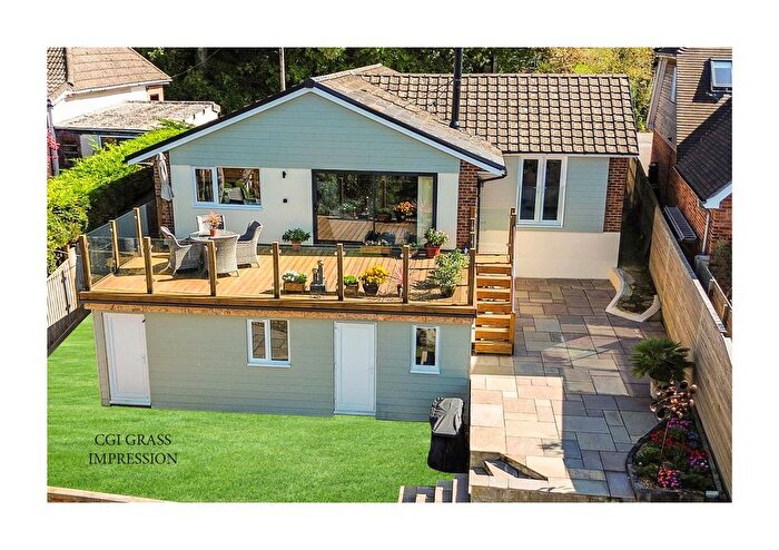 3 Bedroom Detached Bungalow For Sale In Peel Cottage, Rose Hill, Lovedean, PO8