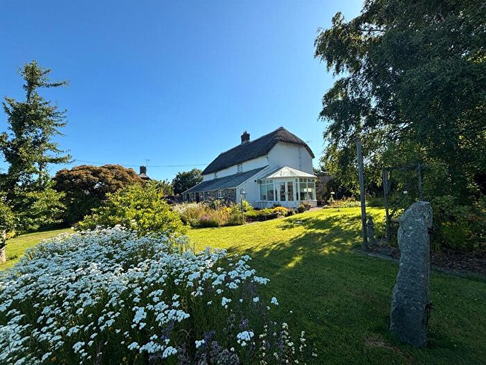 3 Bedroom Detached House For Sale In Spreyton, Crediton, EX17