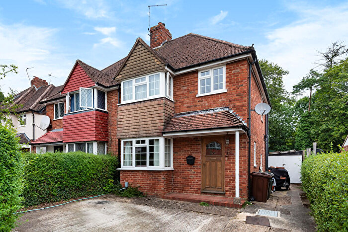 4 Bedroom Semi Detached House To Rent In Beech Grove, Guildford, GU2