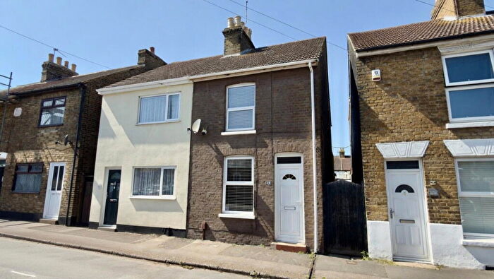2 Bedroom End Of Terrace House For Sale In Unity Street, Sittingbourne, ME10