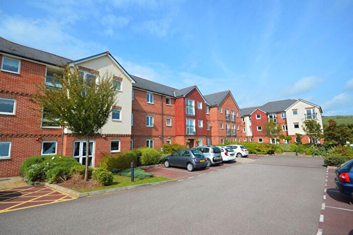 1 Bedroom Flat For Sale In Stanley Road, Laurel Court, CT19