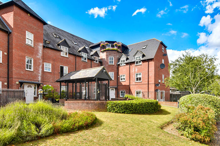 2 Bedroom Penthouse For Sale In Hasler Place, Great Dunmow, CM6