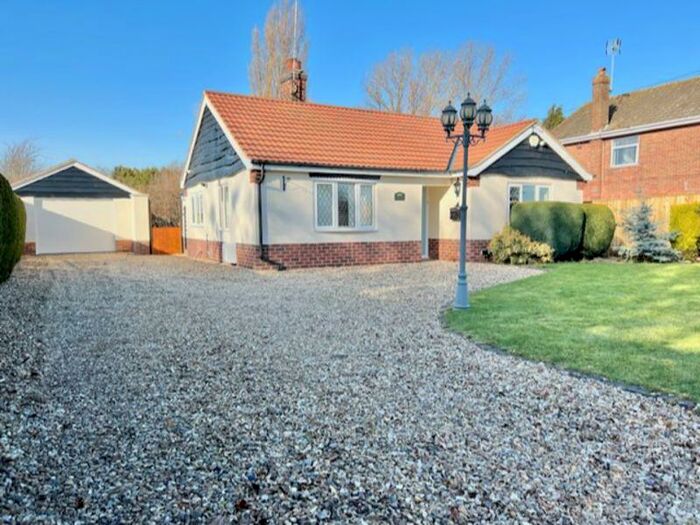 2 Bedroom Detached Bungalow For Sale In Brigsley Road, Ashby Cum Fenby, DN37