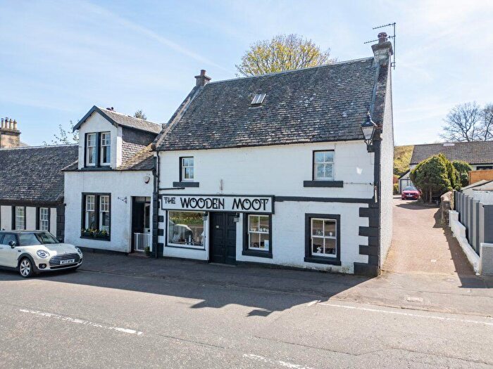 2 Bedroom Apartment For Sale In Montgomery Street, Eaglesham, G76