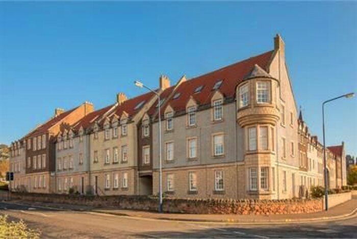 2 Bedroom Flat To Rent In Friarscroft, Dunbar, East Lothian, EH42
