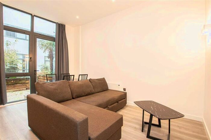 1 Bedroom Flat To Rent In 2 Foxhunter Drive, Linford Wood, Milton Keynes MK14