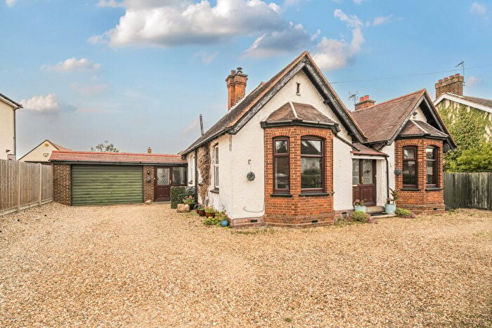 4 Bedroom Chalet For Sale In Kings Road, Flitwick, MK45
