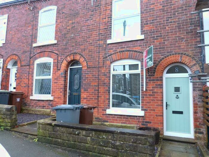 2 Bedroom Terraced House To Rent In Post Street, Padfield, Glossop, SK13