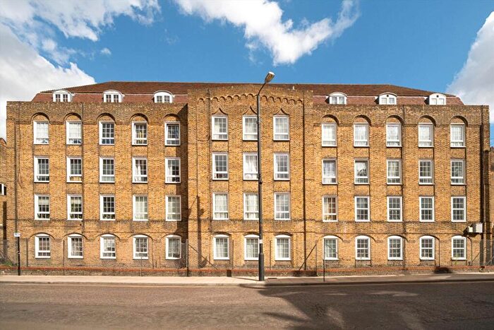 1 Bedroom Flat For Sale In Wapping Lane, Wapping, E1W