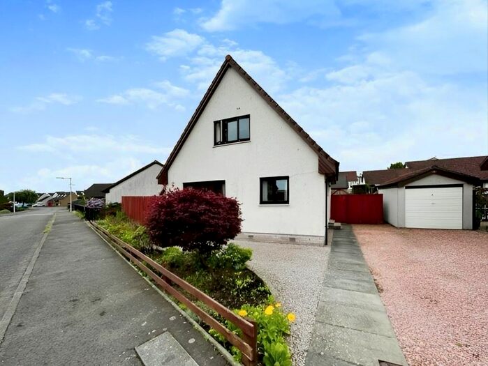 3 Bedroom Detached House For Sale In Harbour Road, Tayport, DD6