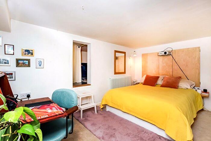 1 Bedroom Apartment For Sale In Durdham Park | Redland, BS6