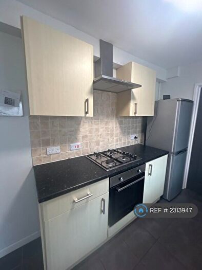 3 Bedroom Terraced House To Rent In Boulton Road, Southsea, PO5