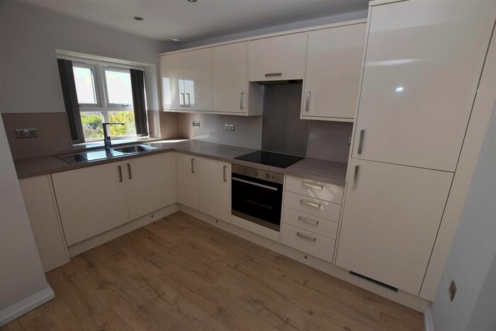 1 Bedroom Flat To Rent In Hastings Road, Bexhill-On-Sea, TN40