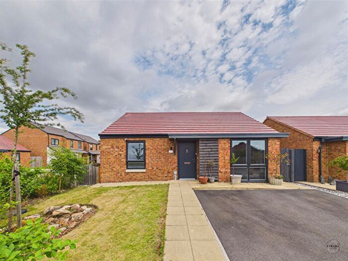2 Bedroom Detached Bungalow For Sale In Taiga Place, Rhodesia, Worksop, S80