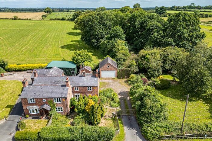 3 Bedroom Semi-Detached House For Sale In Chester Road, Alpraham, Tarporley, CW6