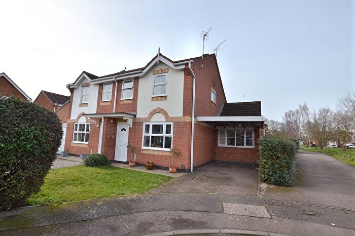 3 Bedroom Semi Detached House For Sale In Kestrel Lane, Mountsorrel, LE12