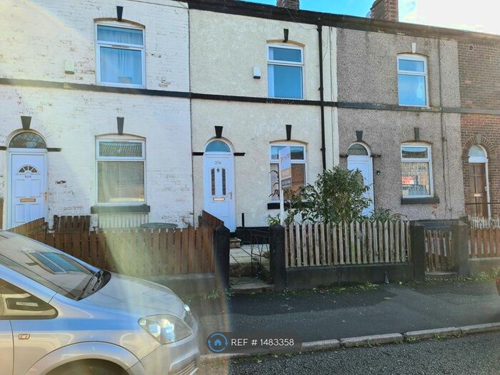 2 Bedroom Terraced House To Rent In Hornby Street, Bury, BL9