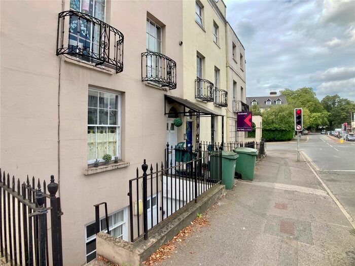1 Bedroom Flat To Rent In London Road, Cheltenham, GL52