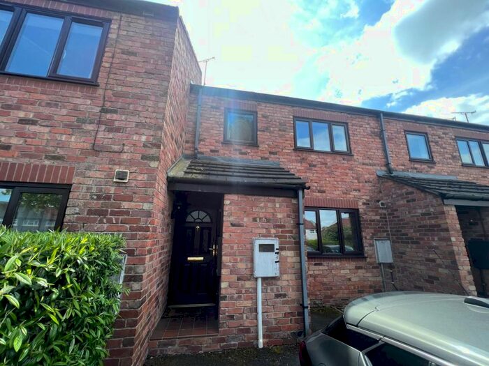 3 Bedroom Apartment To Rent In St Marys Court, Derby City, DE1
