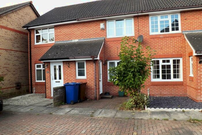 2 Bedroom House To Rent In Celedon Close, Chafford Hundred, RM16