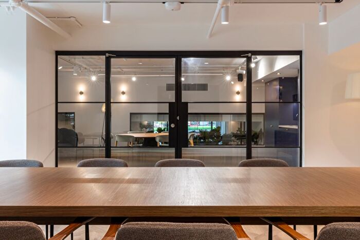 2 Bedroom Flat To Rent In George Street, Croydon, CR0