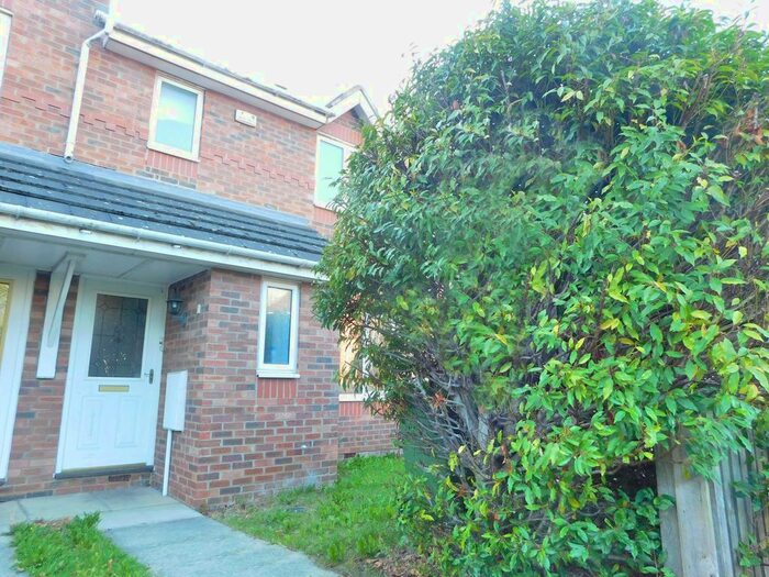 3 Bedroom End Of Terrace House To Rent In Huntington Mews, York, YO31