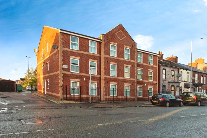 2 Bedroom Flat For Sale In Denton Road, Audenshaw, Manchester, Greater Manchester, M34