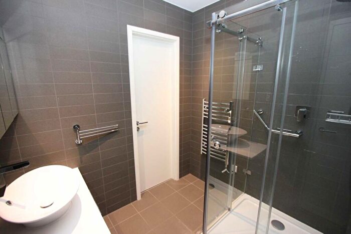 Flat To Rent In Jewel Square, Wapping, E1W