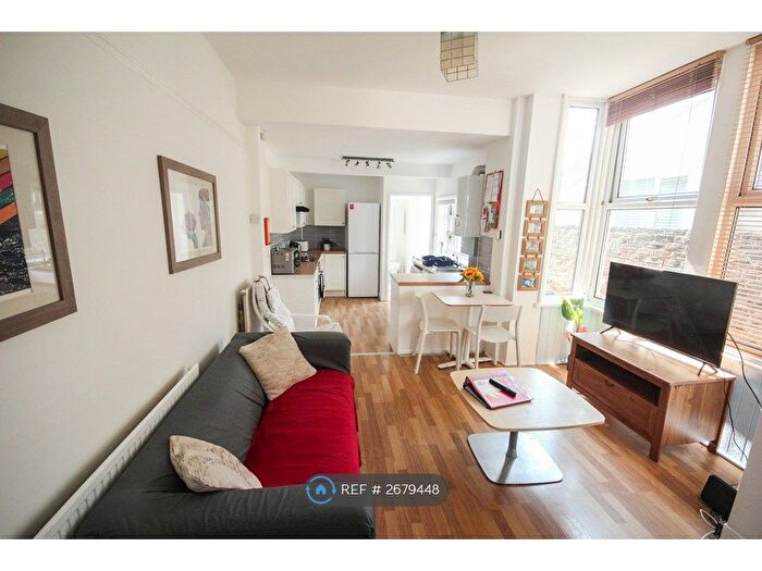 5 Bedroom Terraced House To Rent In Wheatstone Road, Southsea, PO4