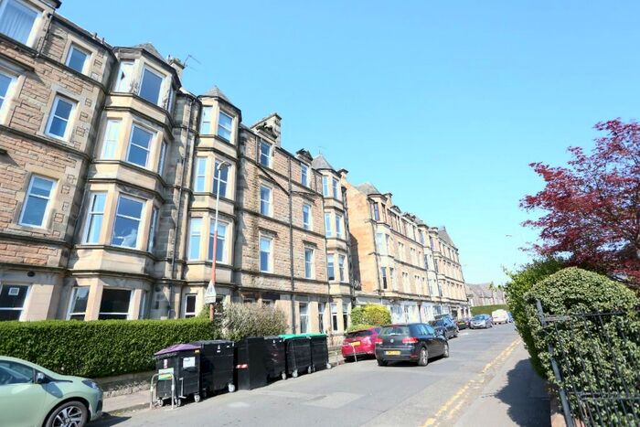2 Bedroom Flat To Rent In South Trinity Road, Trinity, Edinburgh, EH5
