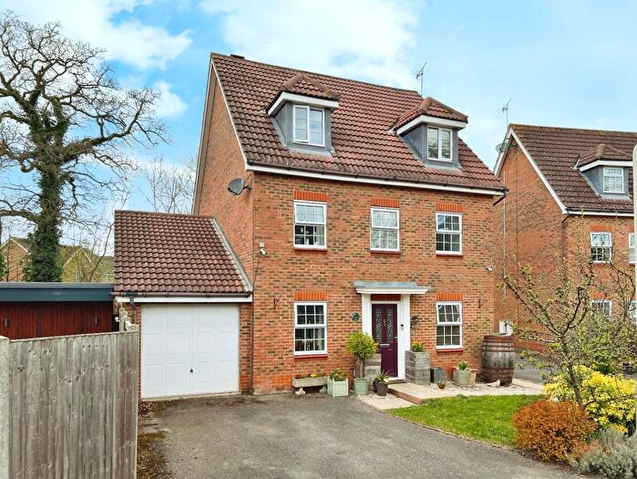 5 Bedroom Detached House For Sale In Lilac Court, Ashford, TN23
