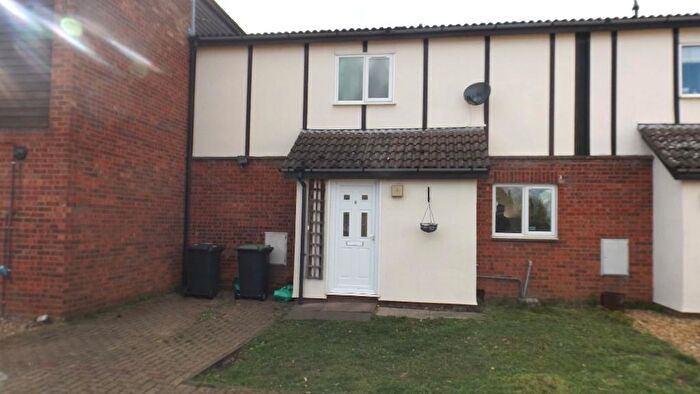 2 Bedroom Terraced House For Sale In Station Court, Potton, SG19