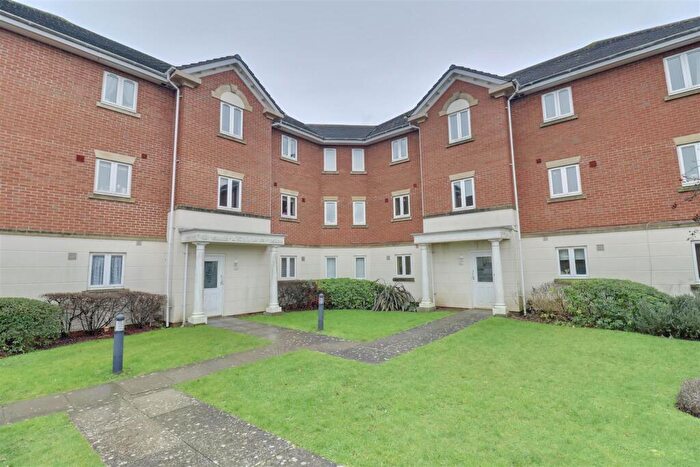 2 Bedroom Apartment For Sale In St. Helier Road, Priddys Hard, Gosport, PO12