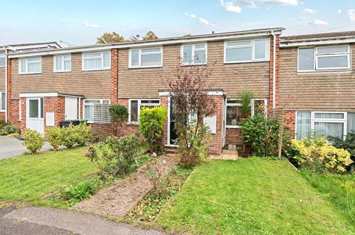 3 Bedroom Terraced House For Sale In Peverells Wood Avenue, Peverells Wood, Chandlers Ford, SO53