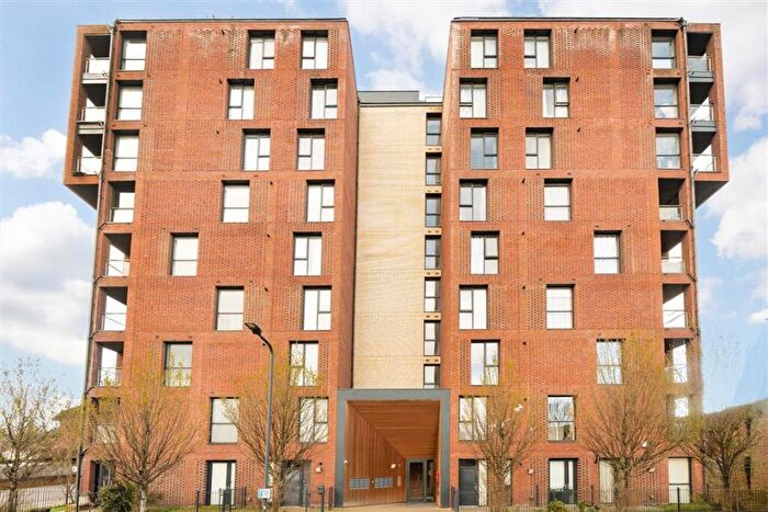 1 Bedroom Flat For Sale In Press Road, Neasden, NW10