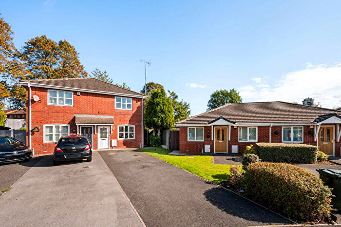 2 Bedroom Semi-Detached House For Sale In Traynor Close, Middleton, Manchester, M24