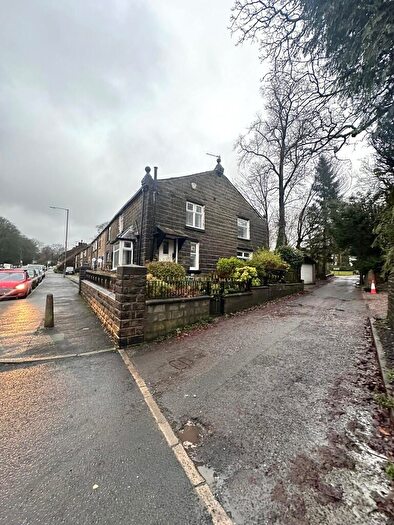 3 Bedroom End Of Terrace House To Rent In Blackburn Road, Bolton, Greater Manchester, BL7