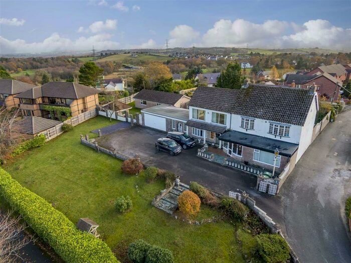 3 Bedroom Detached House For Sale In The Chanticleers, Stryt Maelor, Bwlchgwyn, Wrexham, Clwyd, LL11