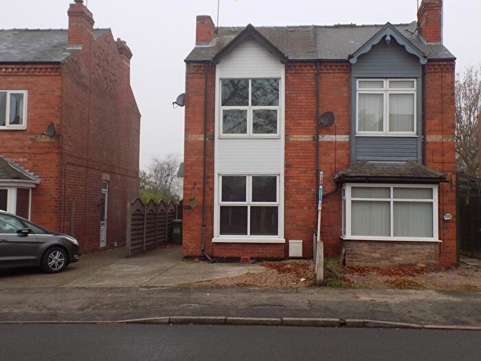 3 Bedroom Semi Detached House To Rent In Carlton Road, Worksop, S81