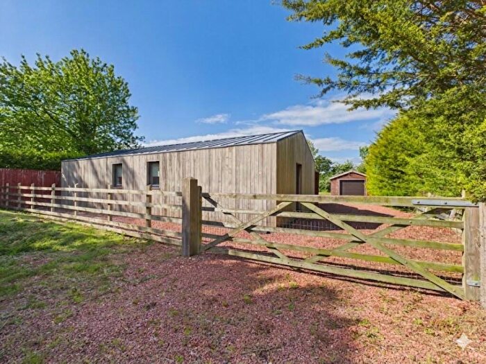2 Bedroom Detached Bungalow For Sale In Smithy Lane, Scarisbrick, L40