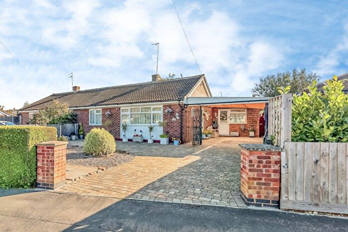 3 Bedroom Semi-Detached Bungalow For Sale In Rainsborough Gardens, Market Harborough, LE16